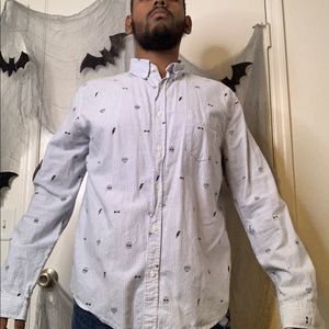 COPY - XL New Age White and Blue pinstripe Button…